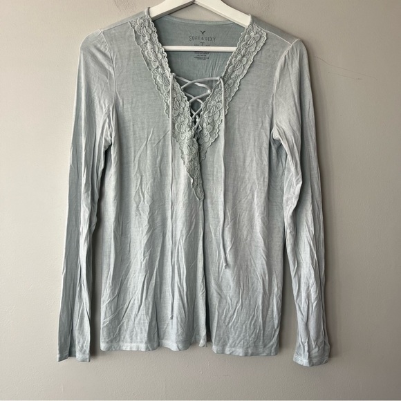 American Eagle Outfitters Soft & Sexy Lace Up V-Neck Long Sleeve Top Med - Picture 1 of 9